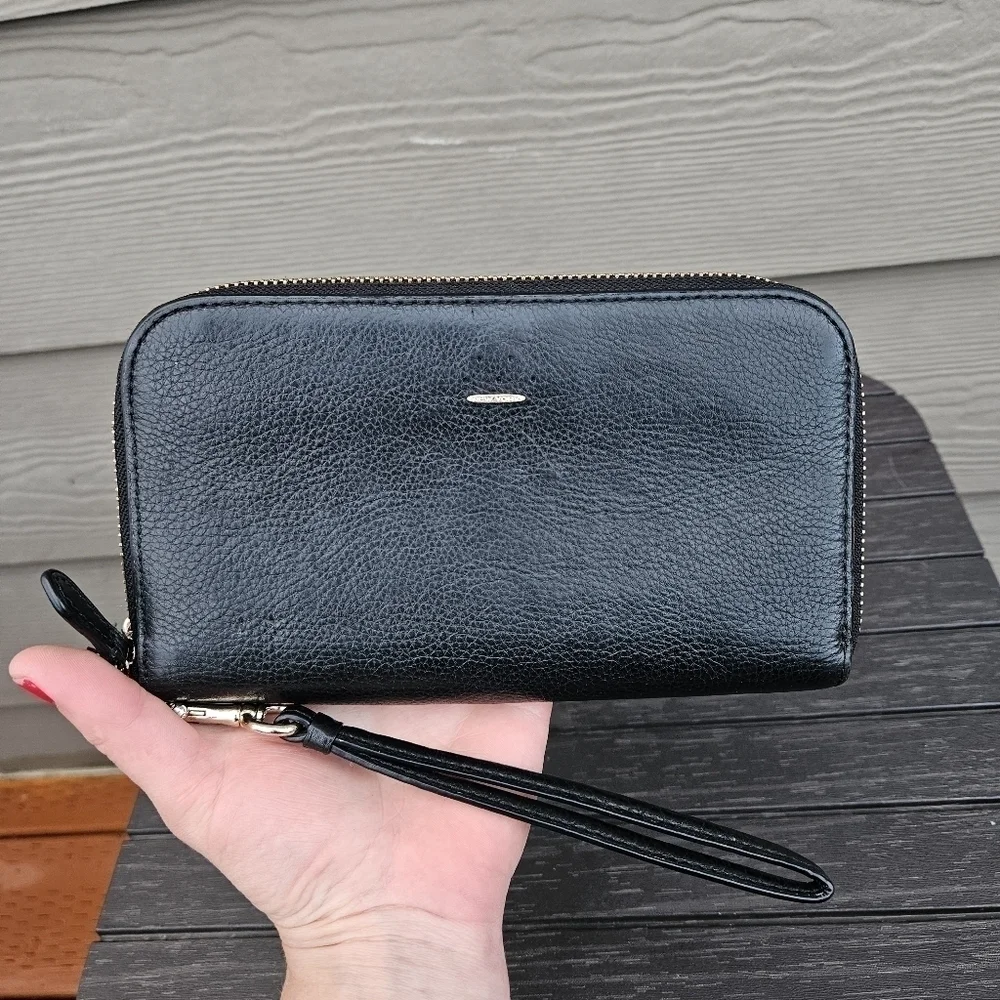 Coach Heritage Black Soft Leather Zip Around Wallet Organizer Clutch Bag